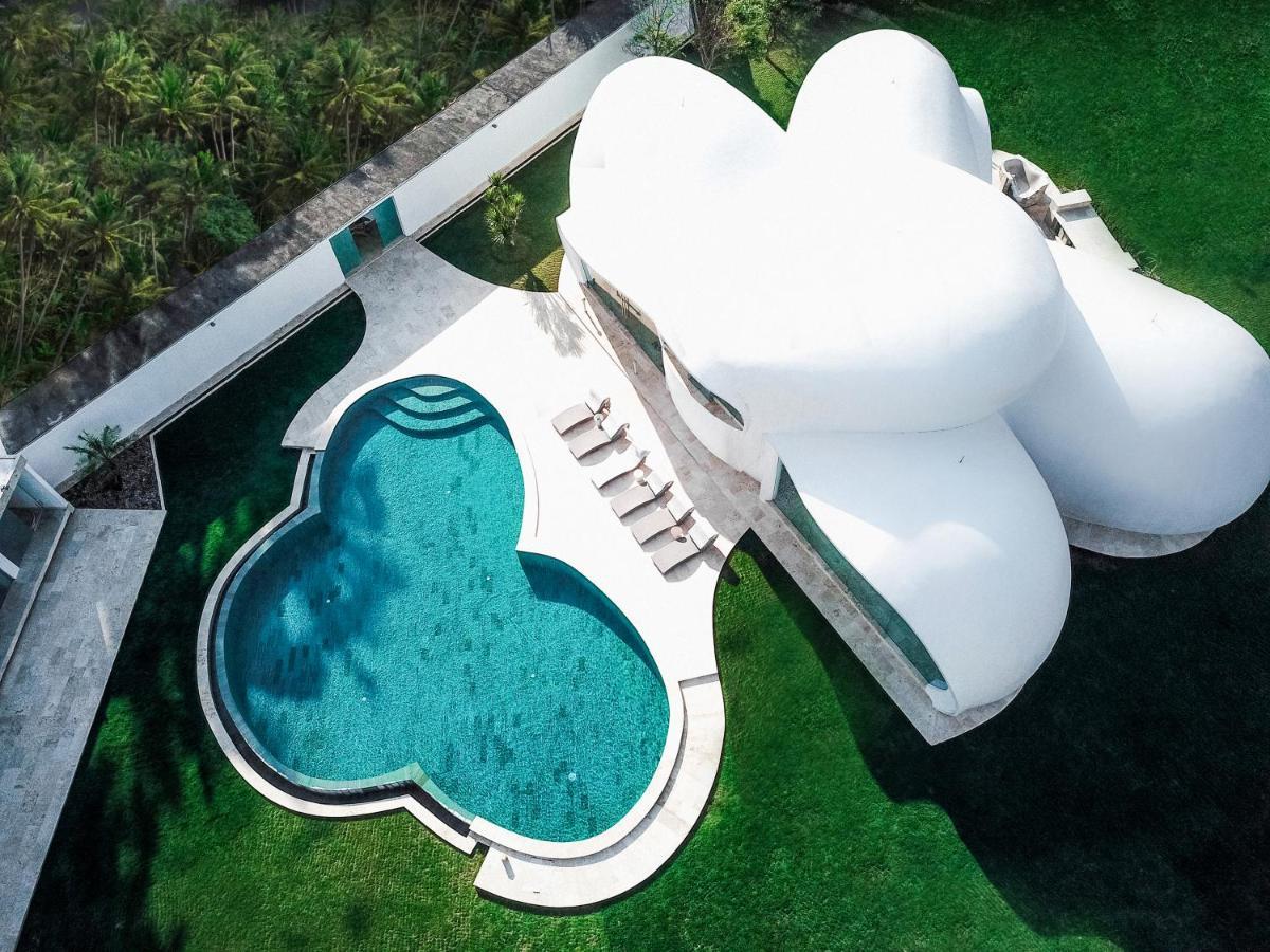 The Cloud Beachfront Villa Tabanan Exteriér fotografie